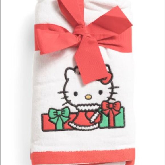 NWT HELLO KITTY Set Of 2 Hello Presents Hand Towels 16x28 - Picture 1 of 4